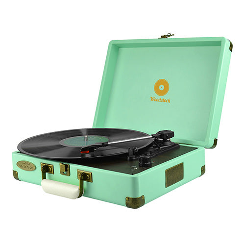 (LS)mbeat® Woodstock Retro Turntable Player TIIFFANY BLUE Speakers: Built in 2 speaker Interface: Headphone jack, RCA audio out Product Weight: 2.7 kg