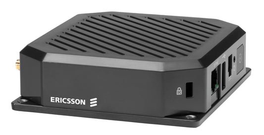 Cradlepoint S400 Compact IoT Router, LTE CAT 6, Secure Connect SASE, 5 Year Essentials NetCloud WiFi (300 Mbps modem), with AC power supply  antennas